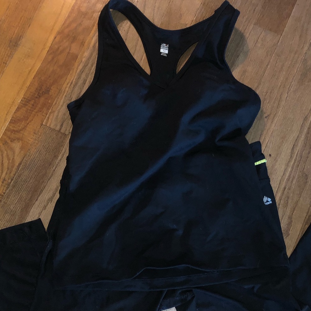 VSX SPORT Tank Top Medium Victoria Secret